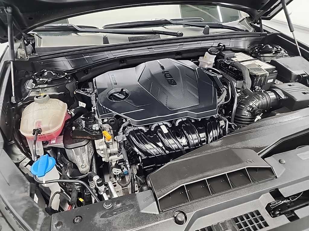 기아 K8 2.5 2WD 시그니처 이미지 6