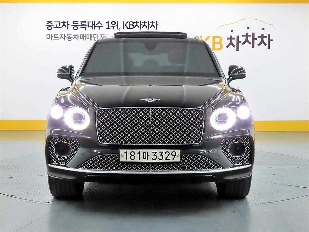 벤틀리 벤테이가 4.0 V8 이미지 1