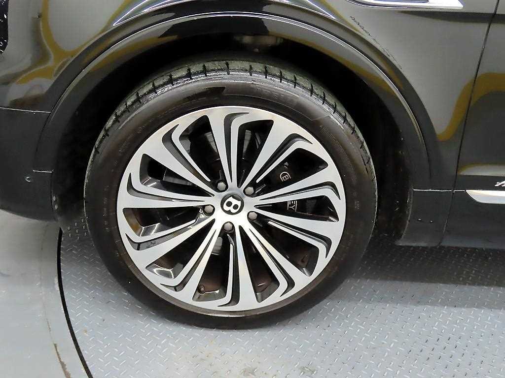 벤틀리 벤테이가 4.0 V8 이미지 20