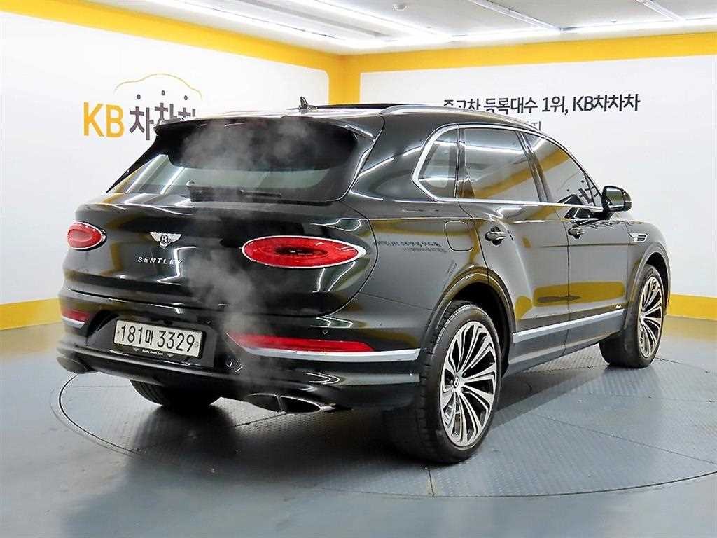 벤틀리 벤테이가 4.0 V8 이미지 4
