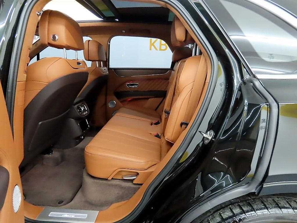 벤틀리 벤테이가 4.0 V8 이미지 6