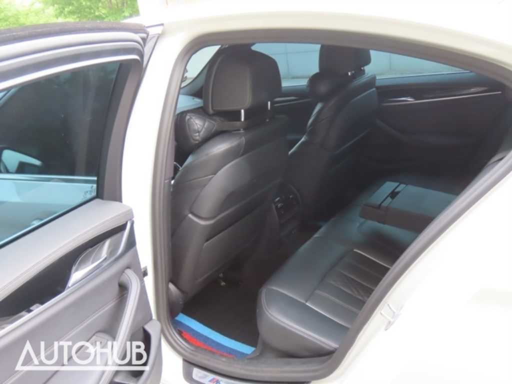 BMW 5시리즈 5시리즈 (G30) 523d M 스포츠 이미지 14