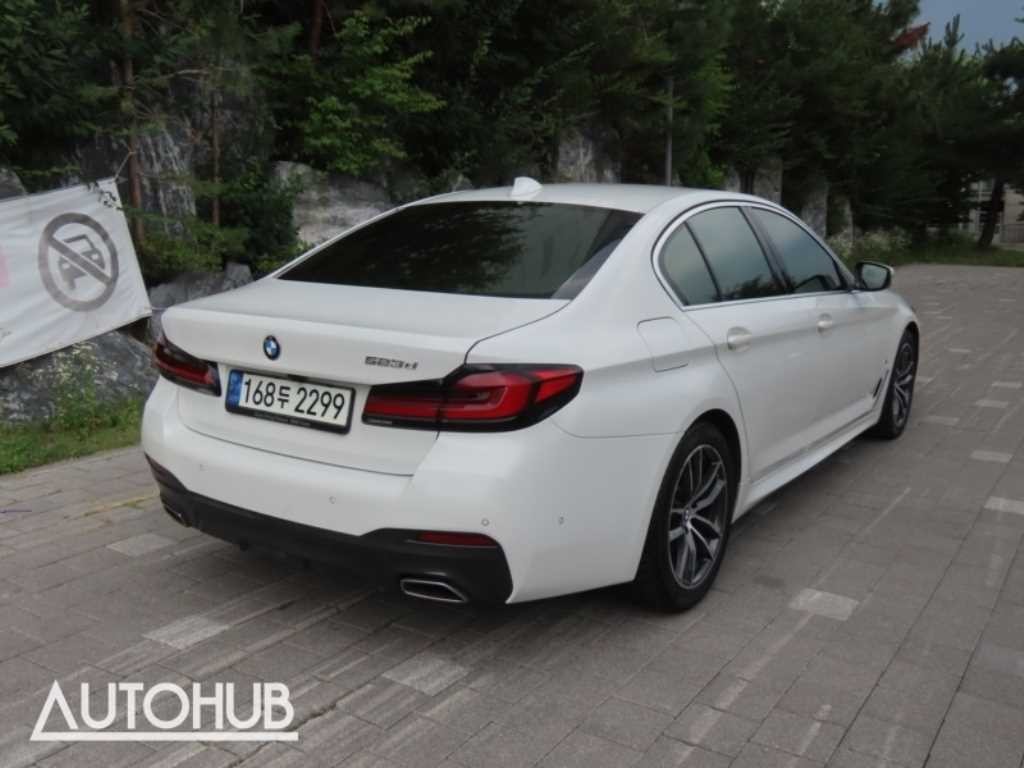 BMW 5시리즈 5시리즈 (G30) 523d M 스포츠 이미지 3