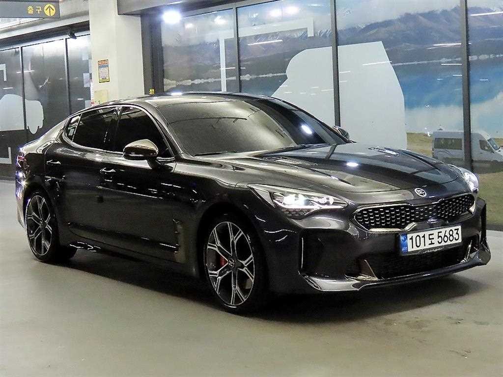 기아 스팅어 가솔린 2.0 터보 AWD 플래티넘 이미지 1