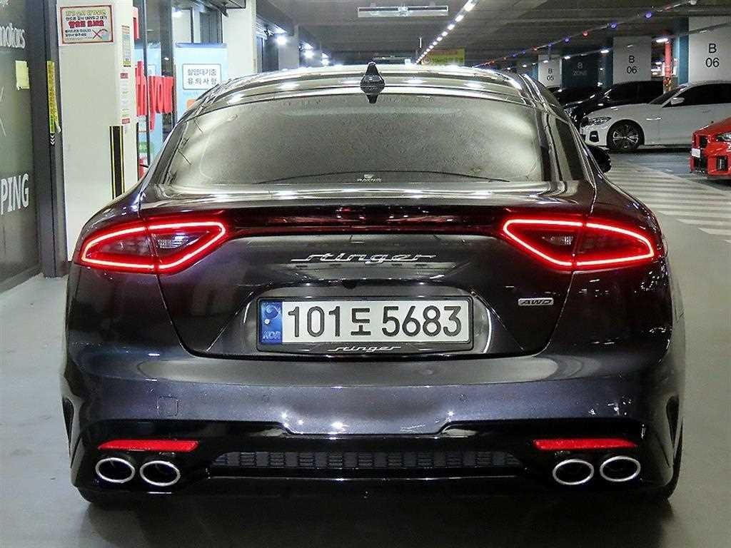 기아 스팅어 가솔린 2.0 터보 AWD 플래티넘 이미지 5