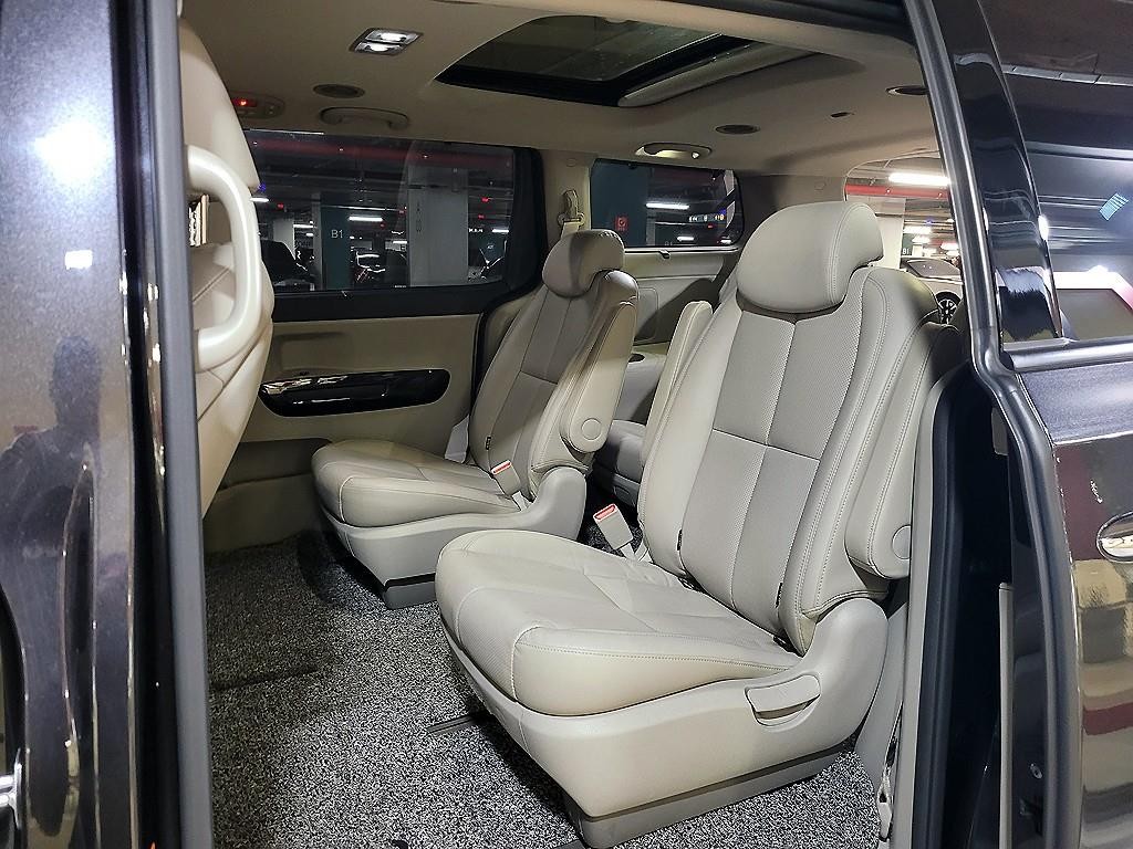 기아 카니발 더 뉴 카니발 디젤 9인승 노블레스 스페셜 이미지 7