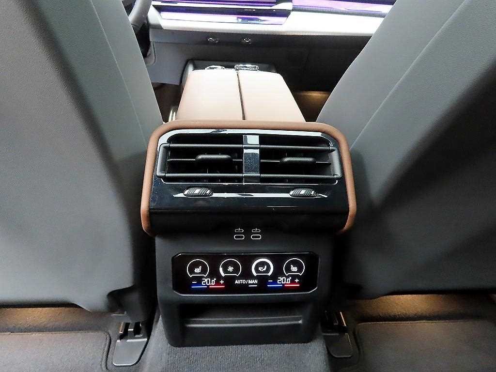 BMW 5시리즈 5시리즈 (G60) 530i xDrive M 스포츠 이미지 16