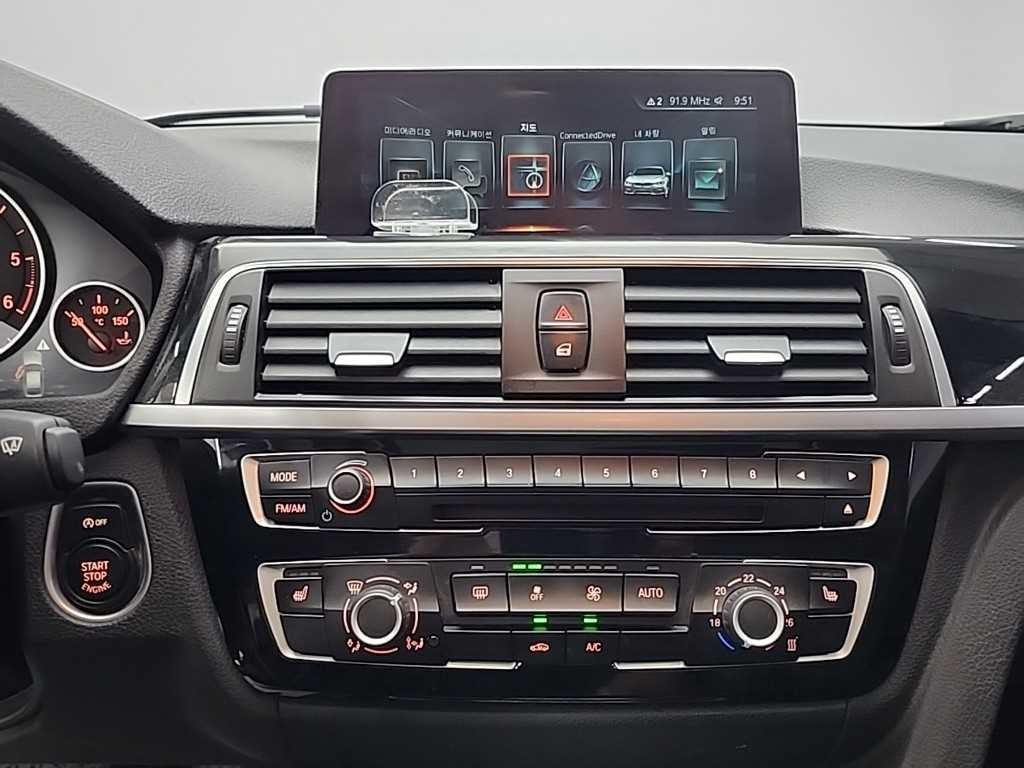 BMW 3시리즈 3시리즈 (F30) 320d ED에디션 이미지 10