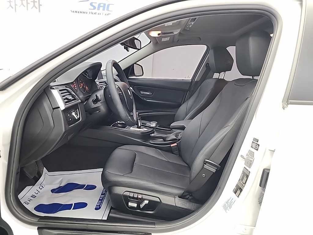 BMW 3시리즈 3시리즈 (F30) 320d ED에디션 이미지 11