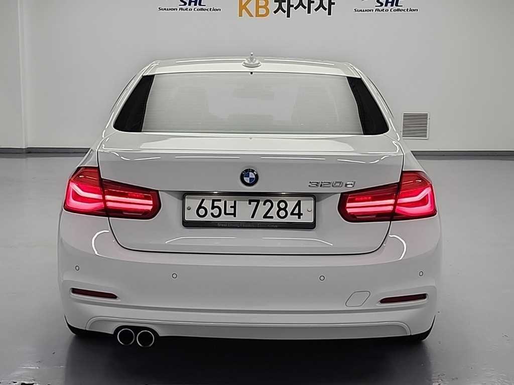 BMW 3시리즈 3시리즈 (F30) 320d ED에디션 이미지 3