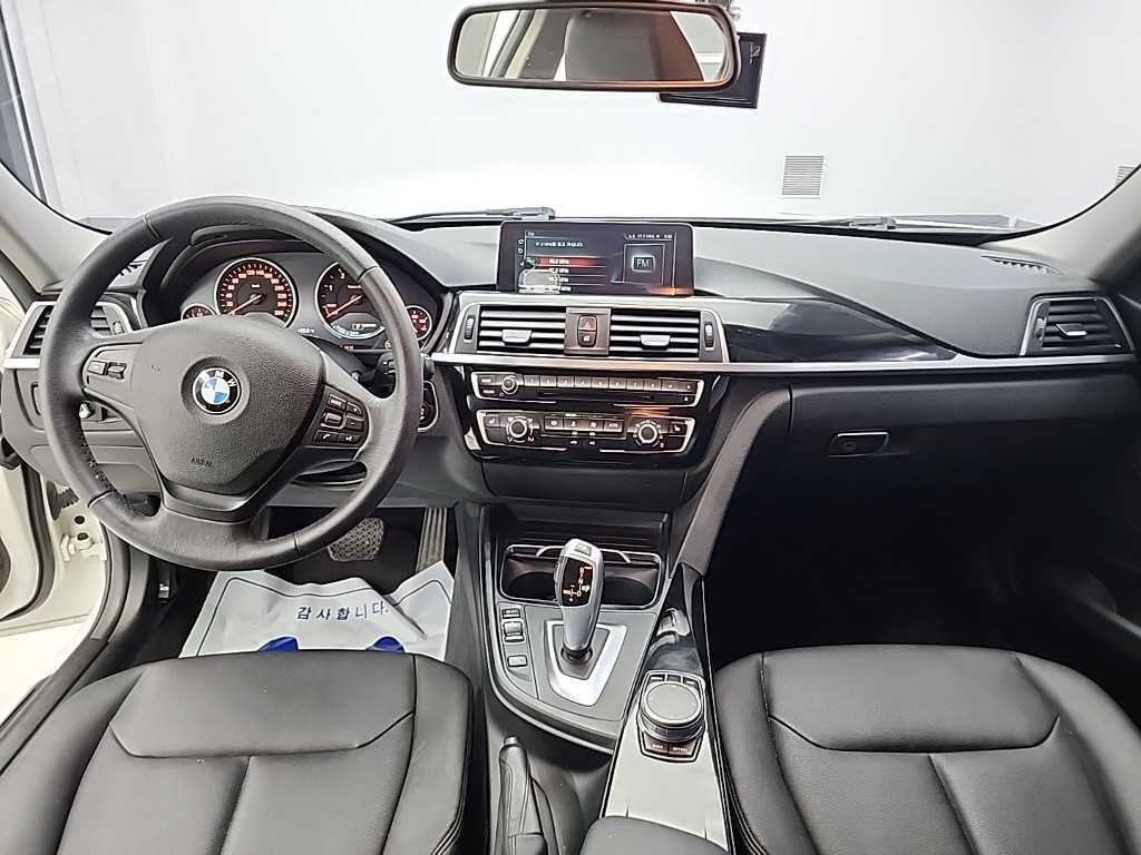 BMW 3시리즈 3시리즈 (F30) 320d ED에디션 이미지 7