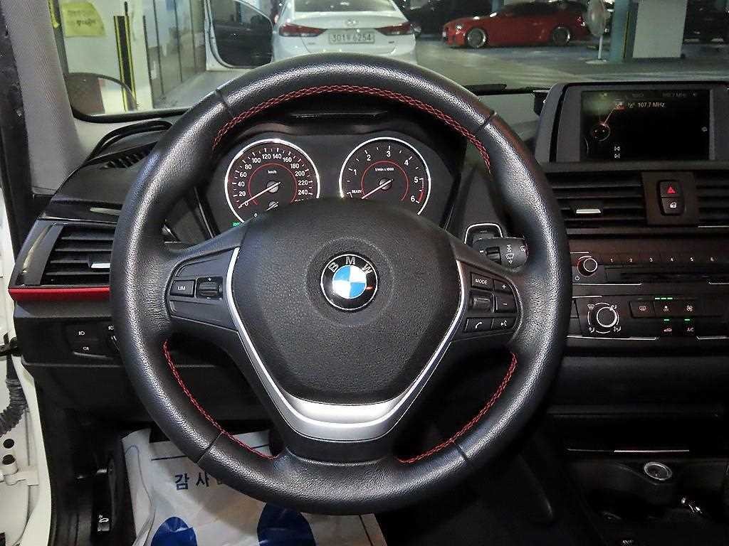 BMW 1시리즈 1시리즈 (F20) 118d 스포츠 이미지 8