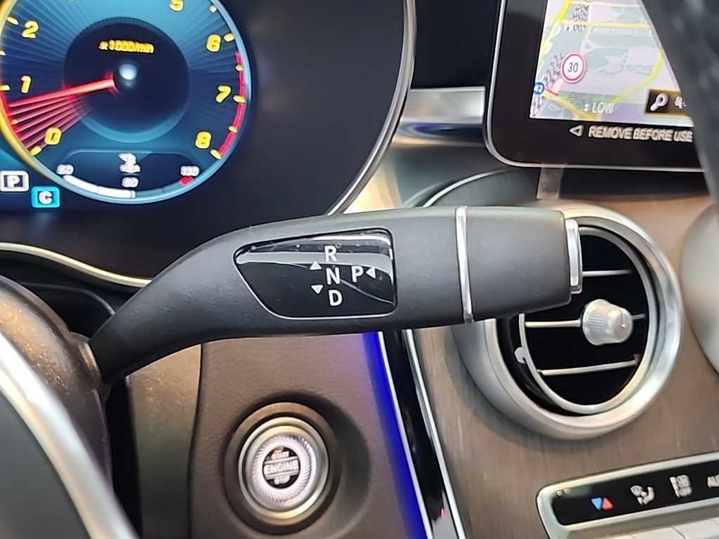 벤츠 GLC 클래스 GLC클래스 X253 GLC 300 4MATIC 이미지 8