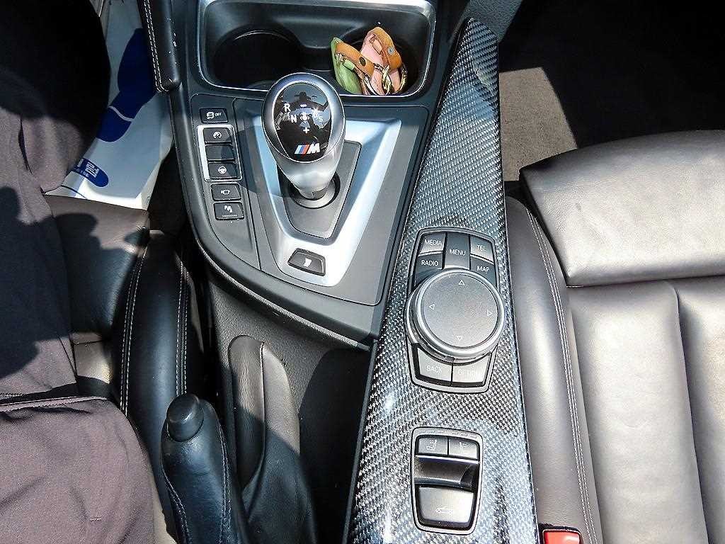 BMW 4시리즈 M4 (F82) 컨버터블 이미지 12