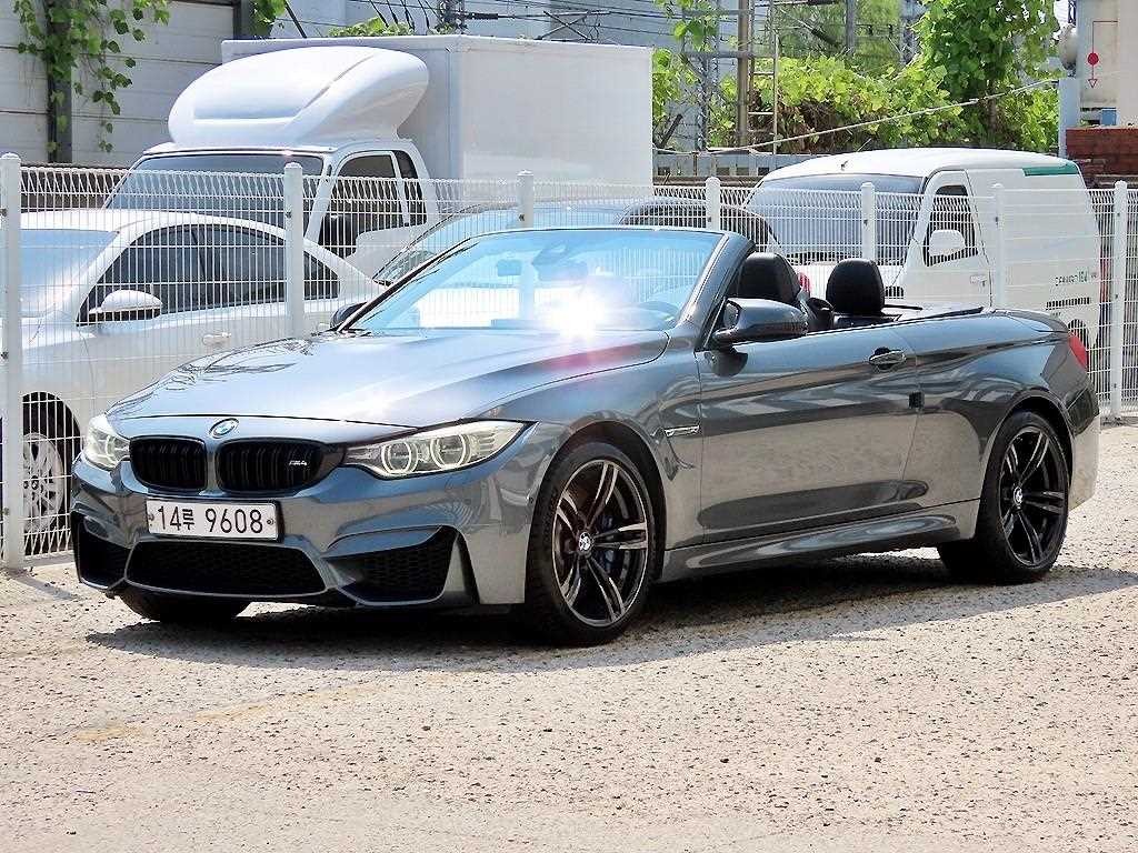 BMW 4시리즈 M4 (F82) 컨버터블 이미지 2