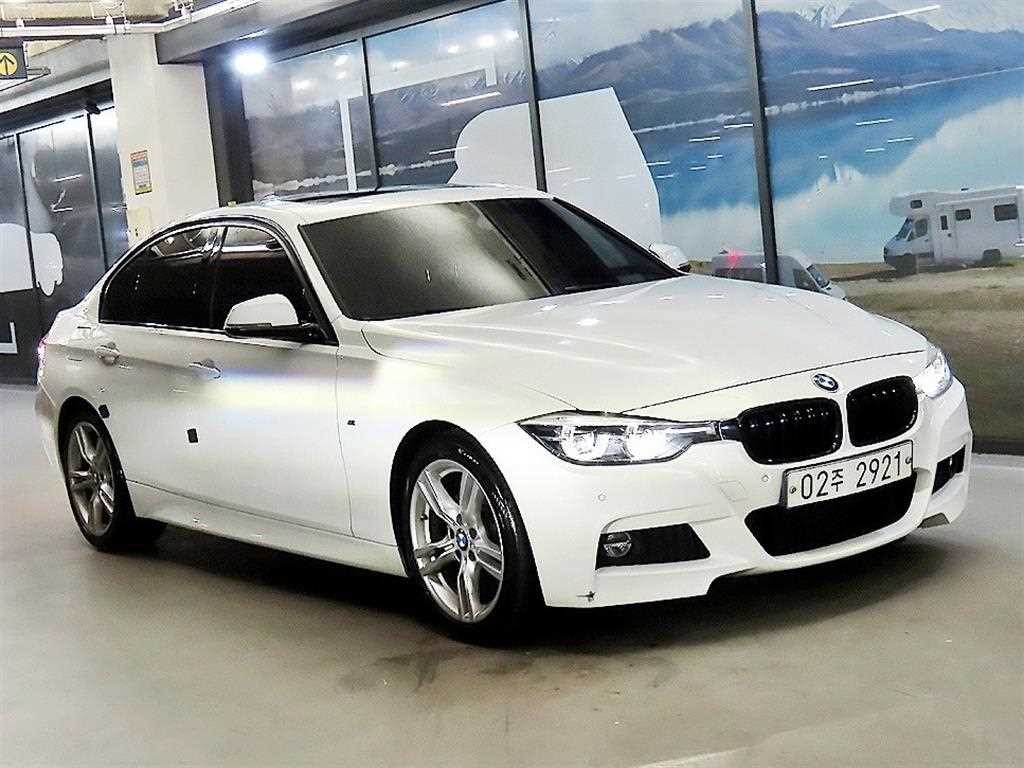 BMW 3시리즈 3시리즈 (F30) 330i M 스포츠 쉐도우 이미지 1