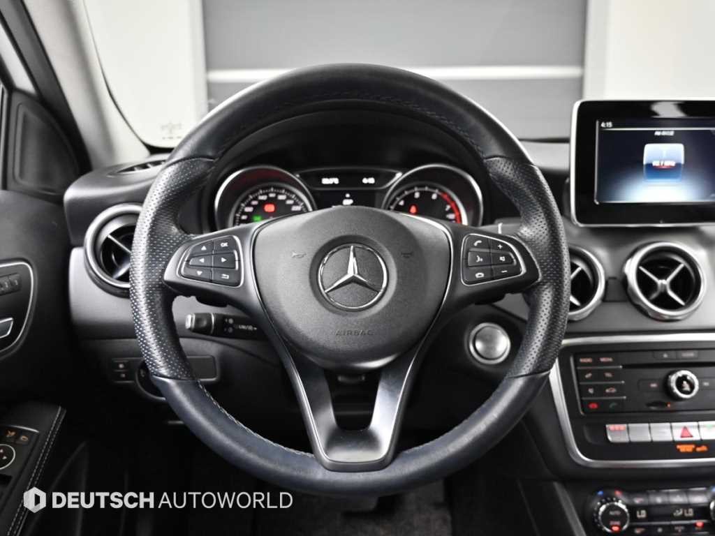 벤츠 GLA 클래스 GLA클래스 X156 GLA220 프리미엄 이미지 13
