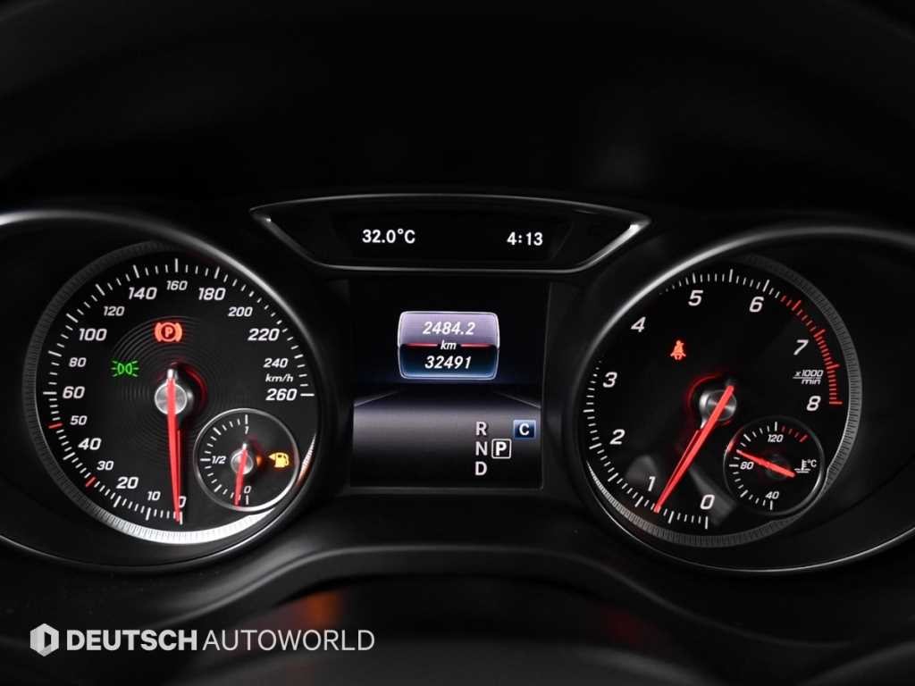 벤츠 GLA 클래스 GLA클래스 X156 GLA220 프리미엄 이미지 8