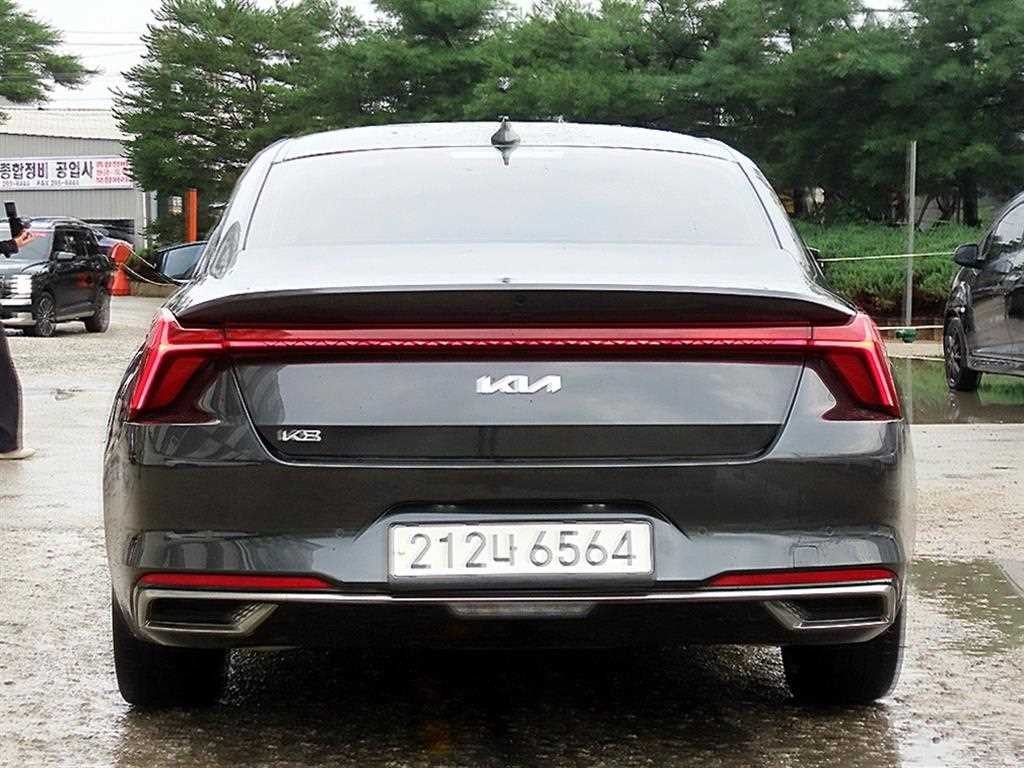 기아 K8 2.5 2WD 시그니처 이미지 4