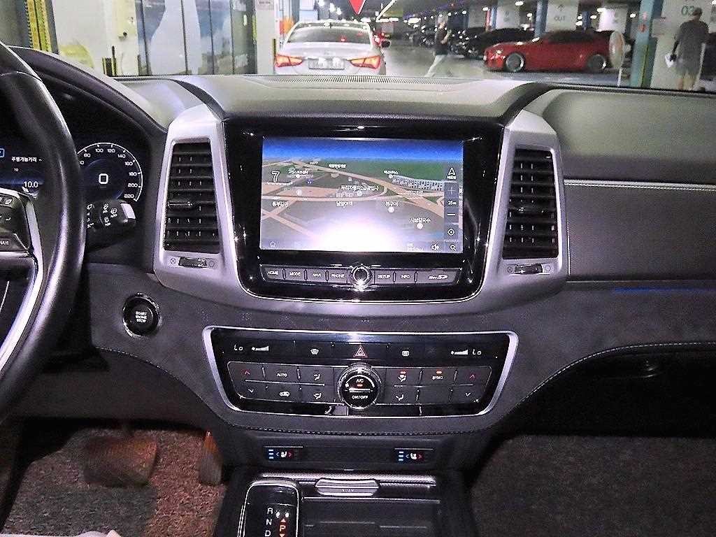 KG모빌리티(쌍용) 렉스턴 올 뉴 렉스턴 (Y450) 디젤 2.2 4WD 더 블랙 이미지 11