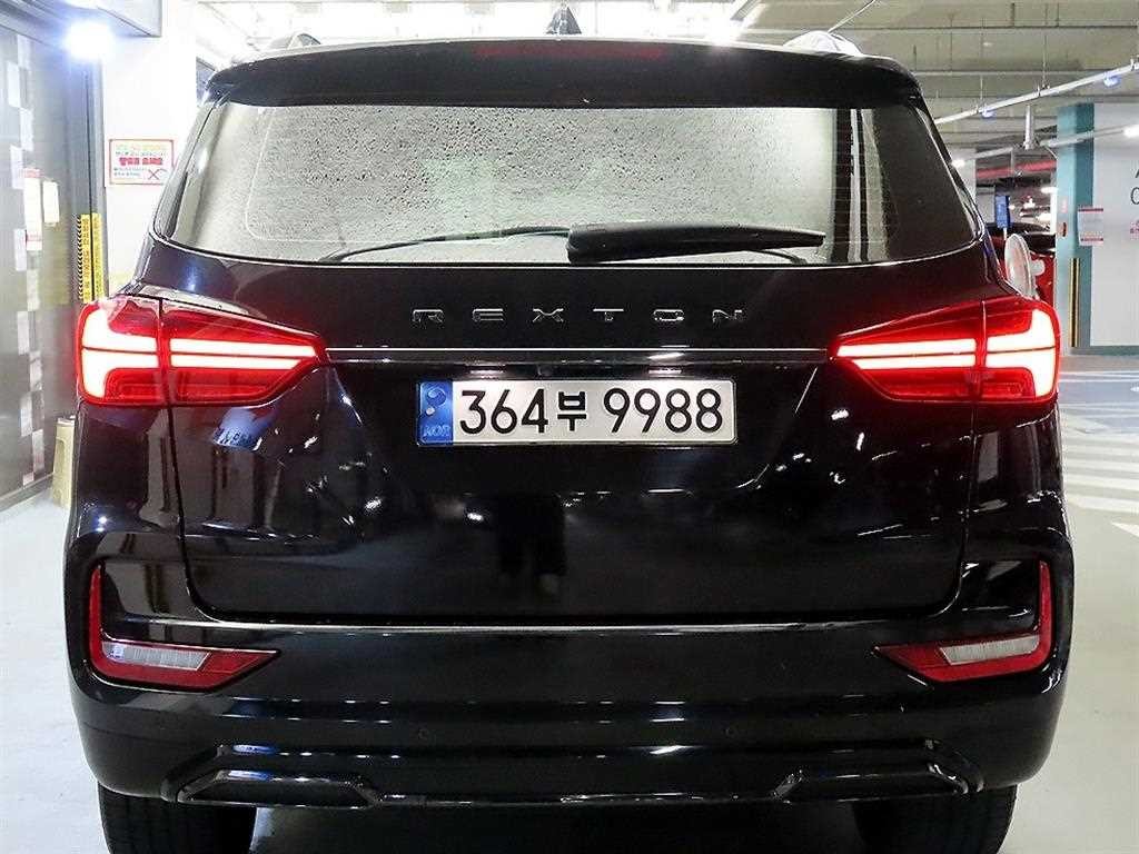 KG모빌리티(쌍용) 렉스턴 올 뉴 렉스턴 (Y450) 디젤 2.2 4WD 더 블랙 이미지 5