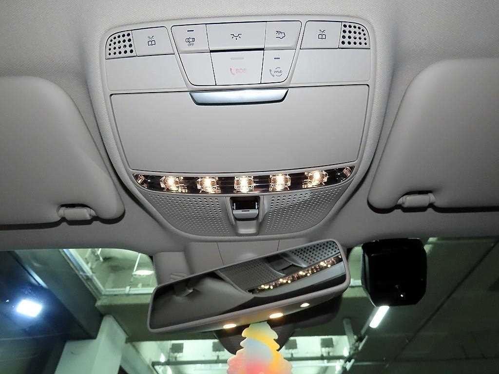 벤츠 E 클래스 E-클래스 W213 E300 아방가르드 이미지 14