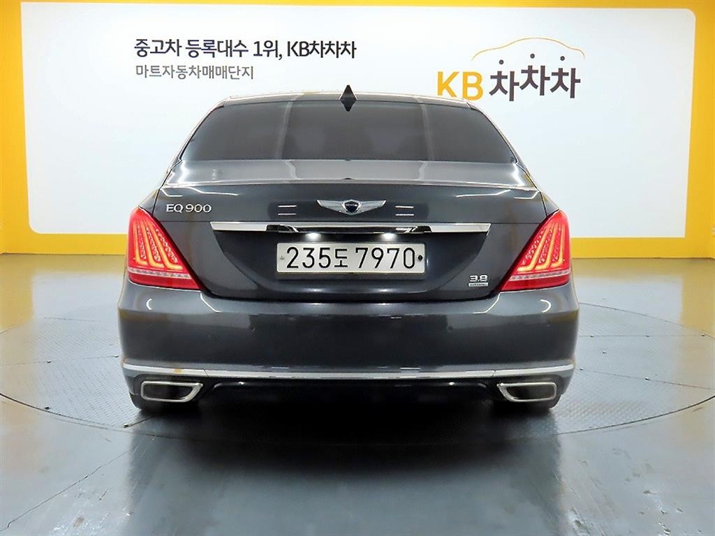 제네시스 EQ900 3.8 GDI AWD 프리미엄 럭셔리 이미지 3