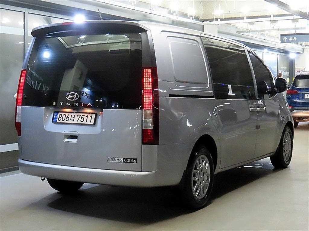 현대 스타리아 2WD 디젤 카고 모던 5인승 이미지 4
