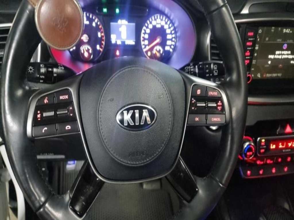기아 쏘렌토 더 뉴 쏘렌토 디젤 2.2 4WD 넘버원 에디션 이미지 11