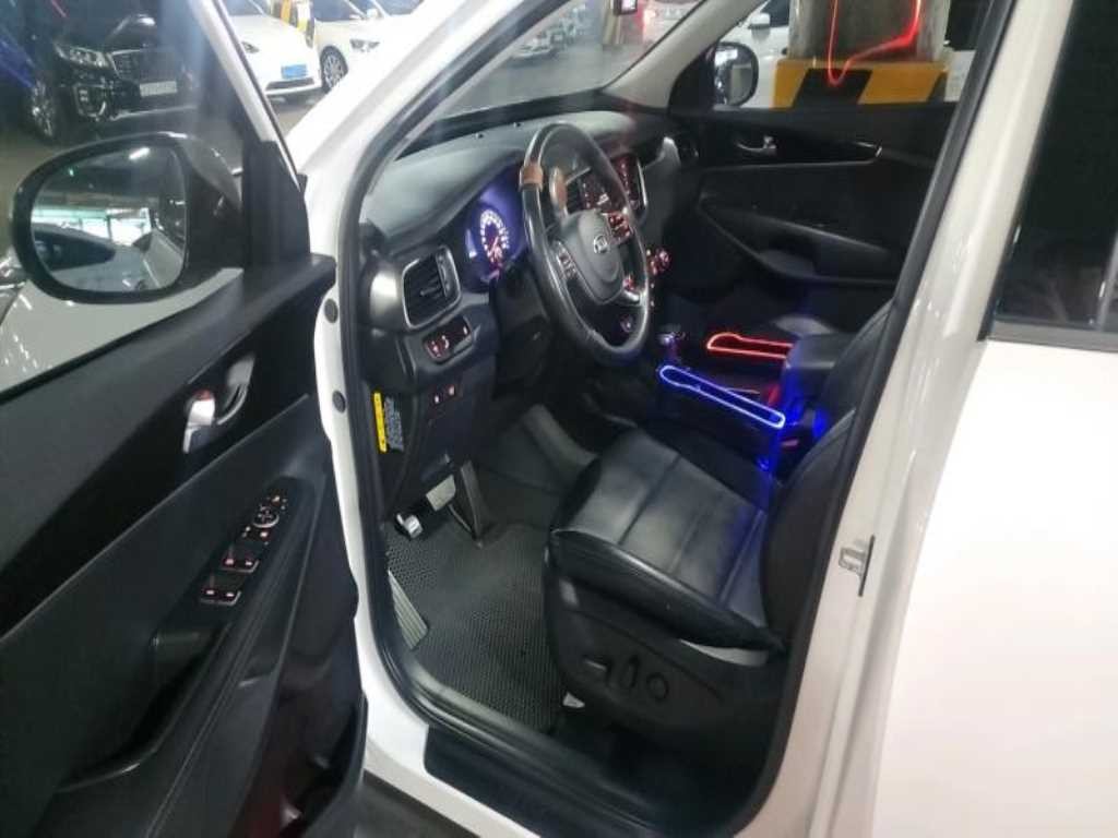 기아 쏘렌토 더 뉴 쏘렌토 디젤 2.2 4WD 넘버원 에디션 이미지 8