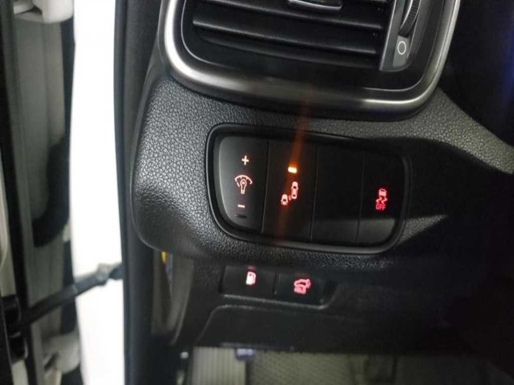 기아 쏘렌토 더 뉴 쏘렌토 디젤 2.2 4WD 넘버원 에디션 이미지 9