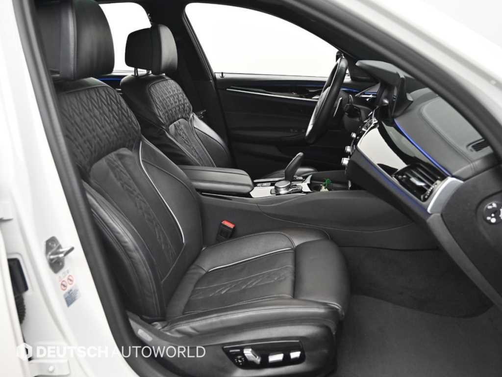 BMW 5시리즈 5시리즈 (G30) 520d M 스포츠 플러스 이미지 10