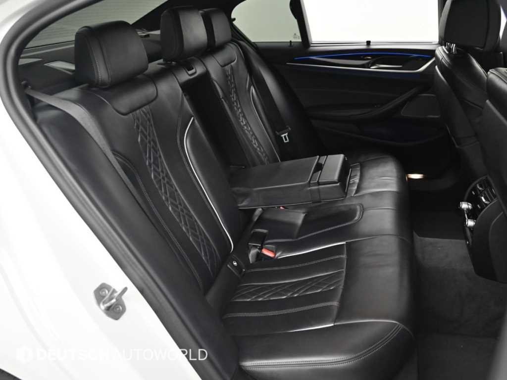 BMW 5시리즈 5시리즈 (G30) 520d M 스포츠 플러스 이미지 12