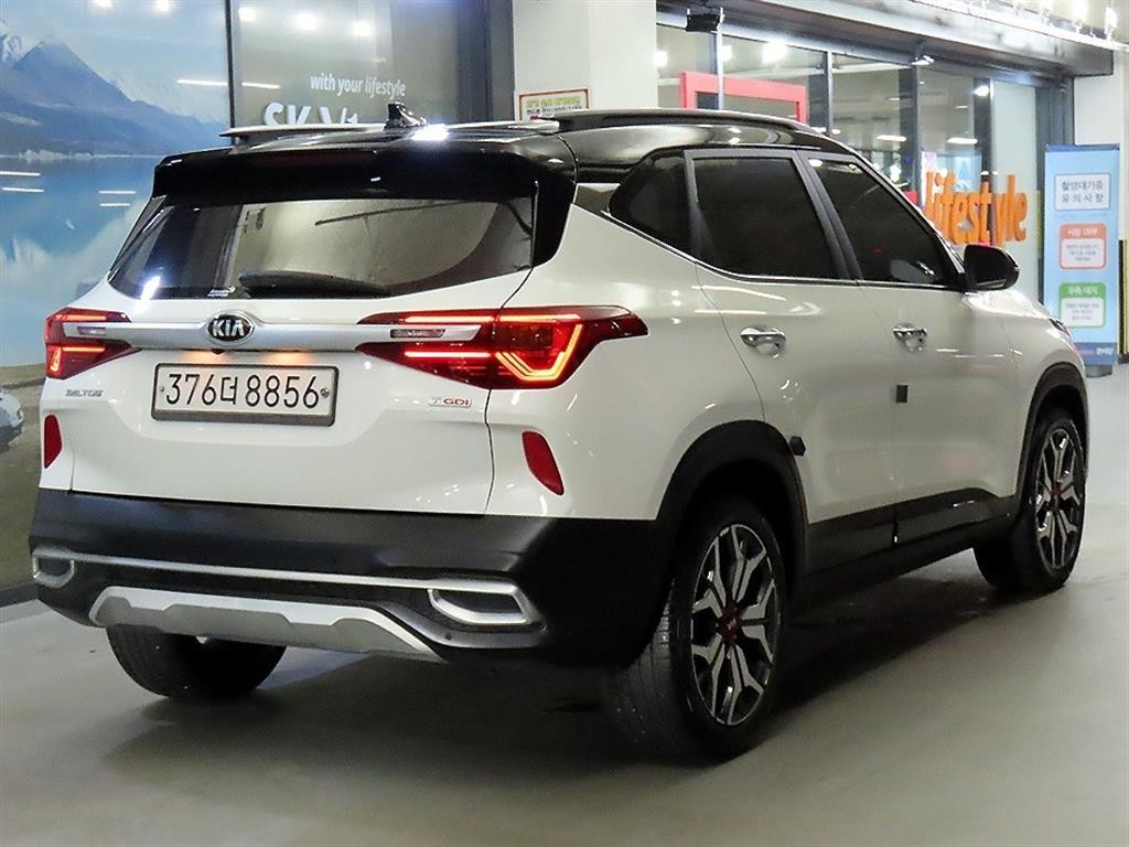 기아 셀토스 가솔린 1.6 터보 2WD 노블레스 이미지 4