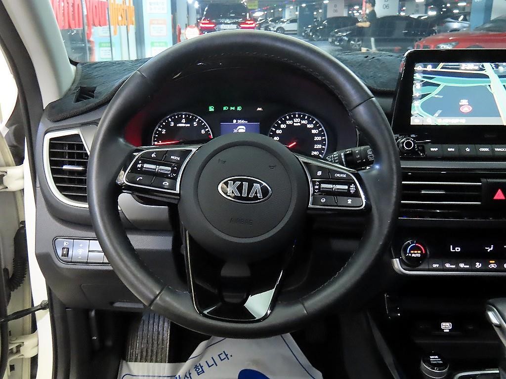 기아 셀토스 가솔린 1.6 터보 2WD 노블레스 이미지 8