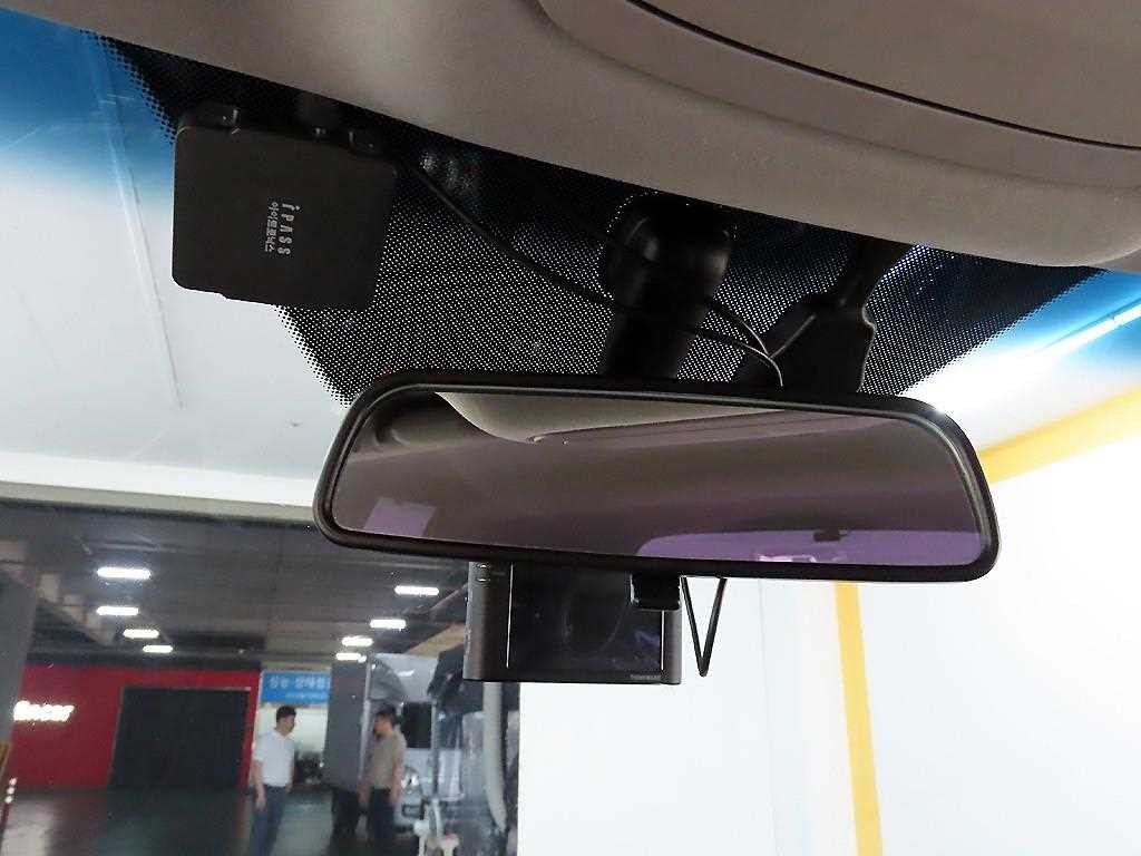 KG모빌리티(쌍용) 티볼리 티볼리 아머 2WD 가솔린 VX 이미지 15