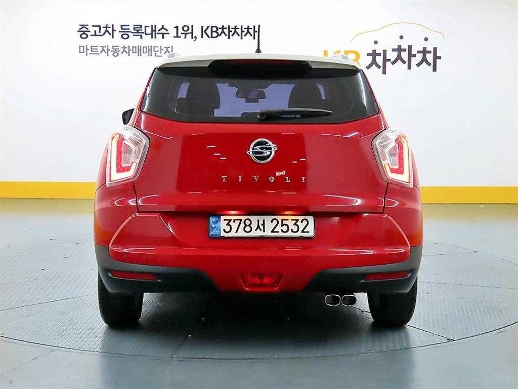 KG모빌리티(쌍용) 티볼리 티볼리 아머 2WD 가솔린 VX 이미지 3