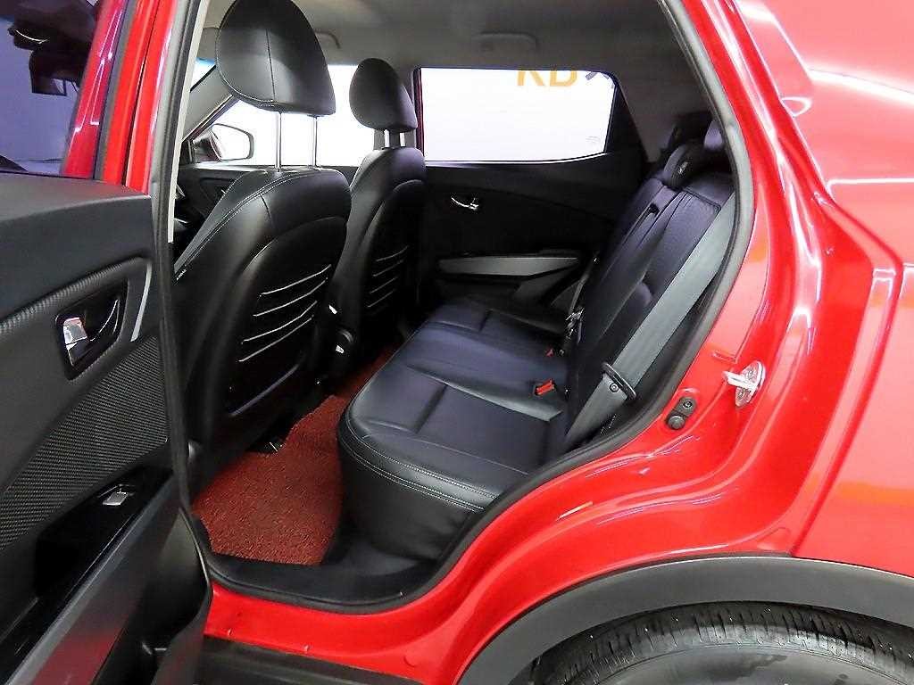 KG모빌리티(쌍용) 티볼리 티볼리 아머 2WD 가솔린 VX 이미지 6