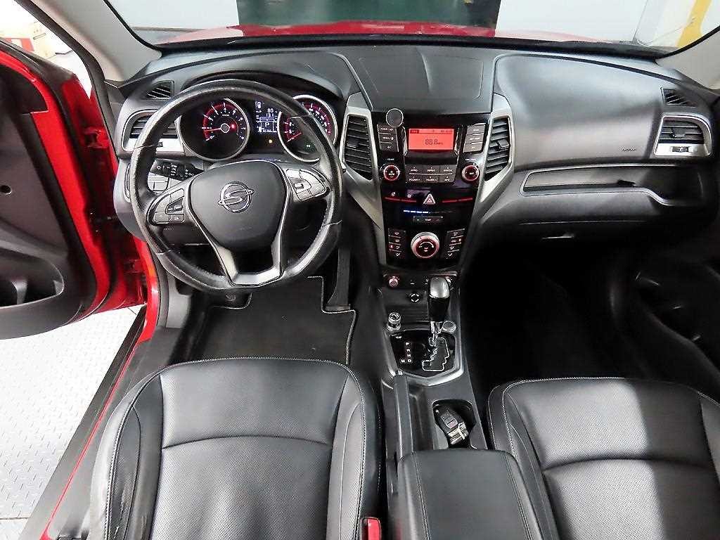 KG모빌리티(쌍용) 티볼리 티볼리 아머 2WD 가솔린 VX 이미지 7