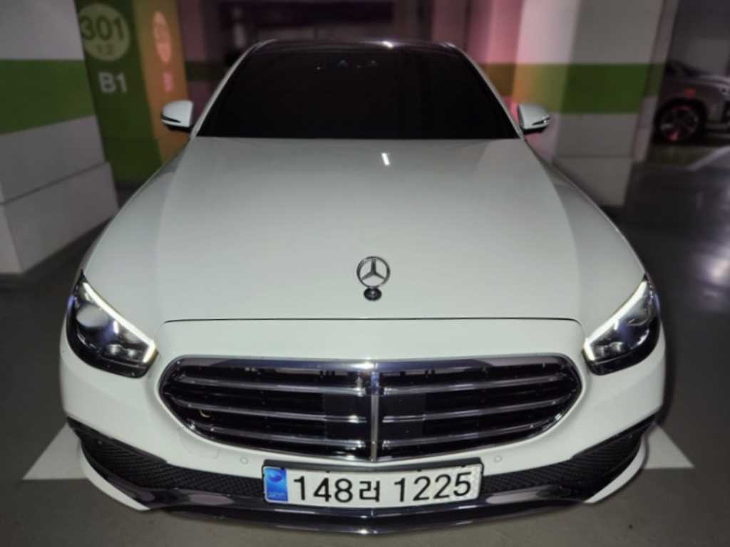 벤츠 E 클래스 E-클래스 W213 E250 익스클루시브 이미지 1