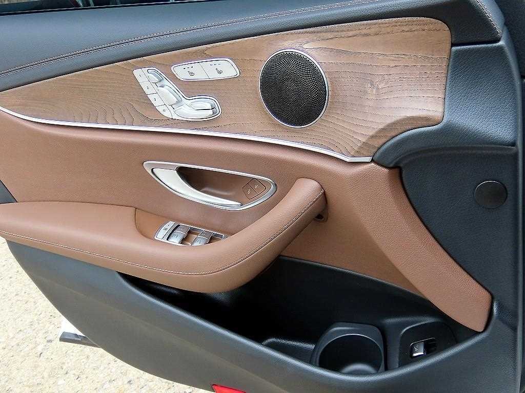 벤츠 E 클래스 E-클래스 W213 E250 익스클루시브 이미지 12