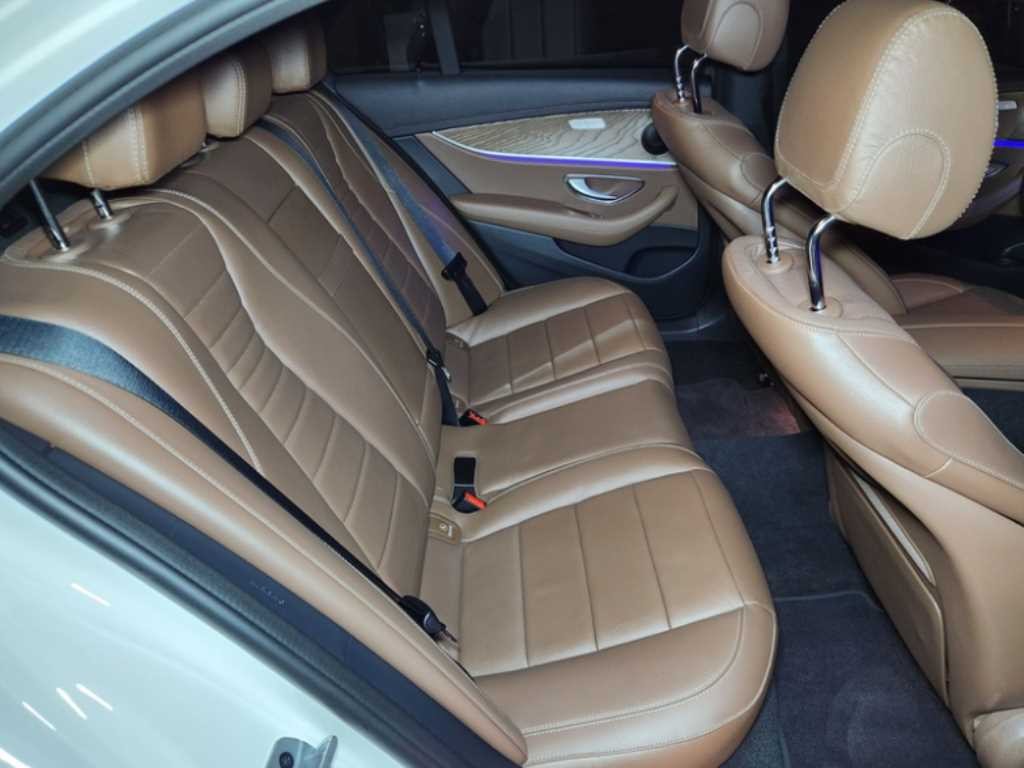 벤츠 E 클래스 E-클래스 W213 E250 익스클루시브 이미지 5