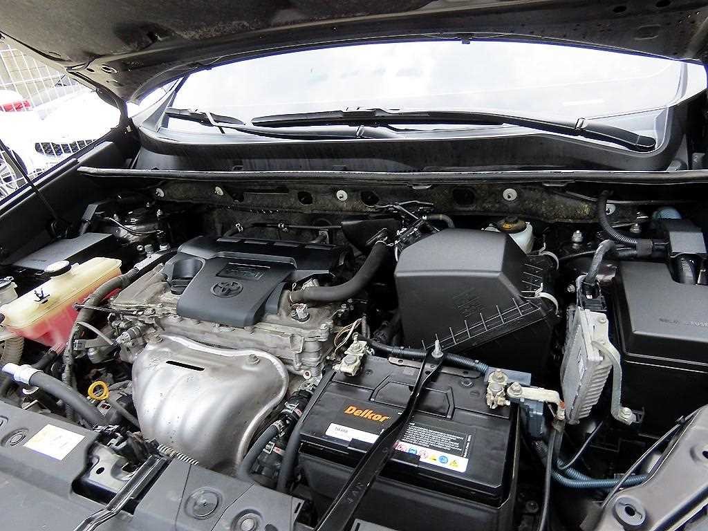 토요타 라브4 2.5 2WD 이미지 18