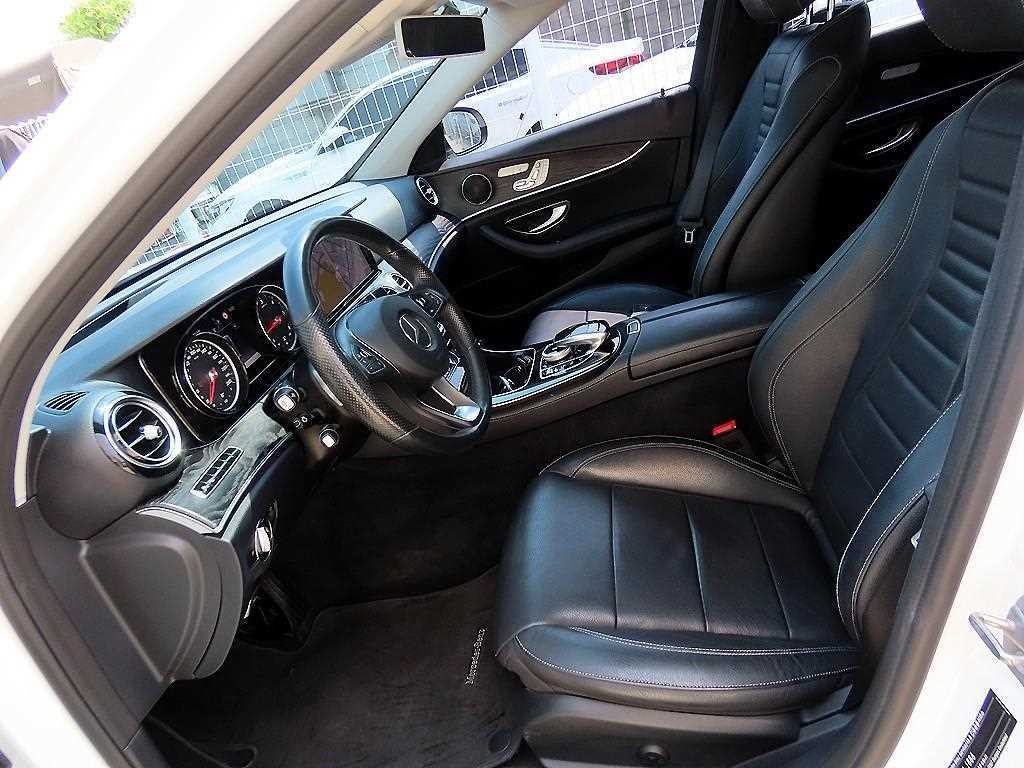벤츠 E 클래스 E-클래스 W213 E220d 아방가르드 이미지 6