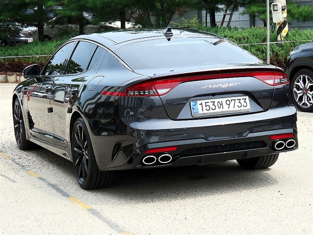 기아 스팅어 스팅어 마이스터 2WD 2.5 마스터즈 아크로 에디션 이미지 3