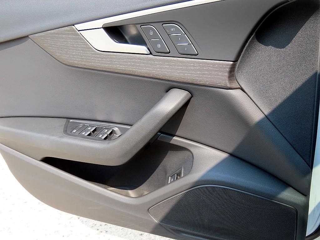 아우디 A4 A4 (B9) 35 TDI 프리미엄 이미지 11