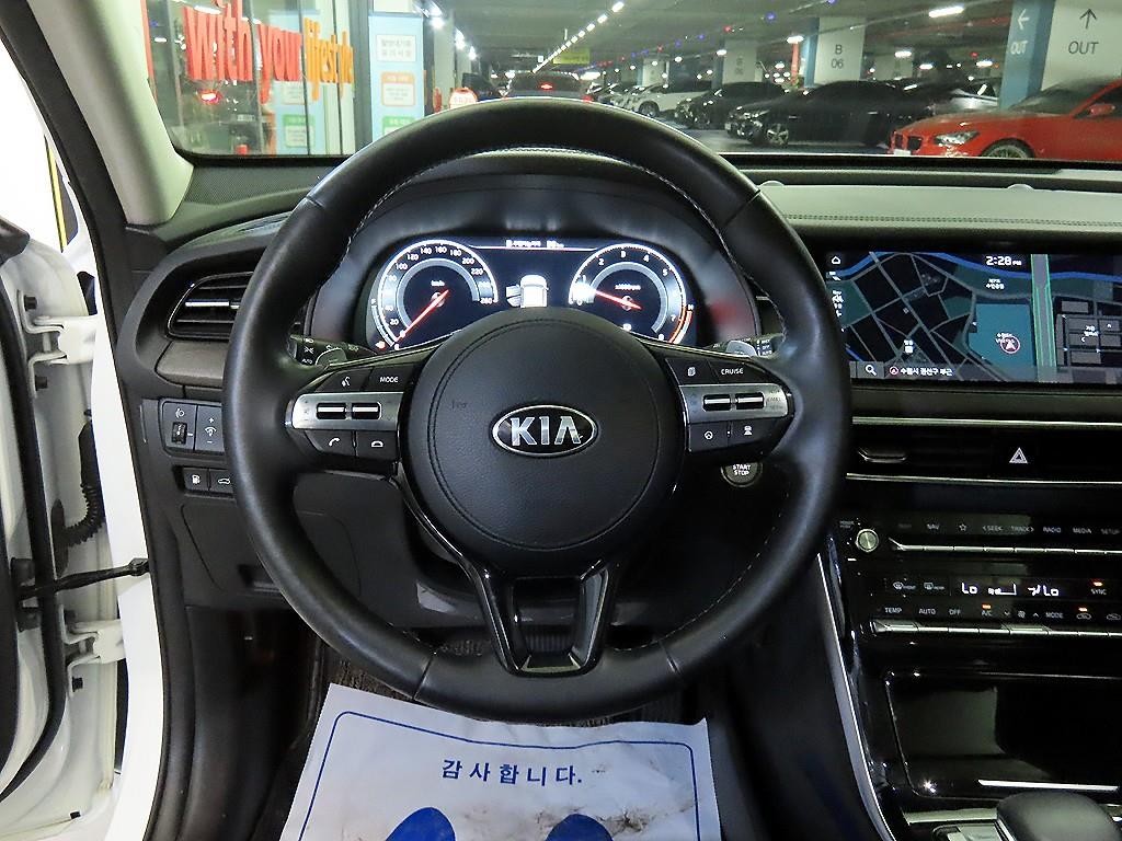 기아 K7 K7 프리미어 가솔린 2.5 GDI 노블레스 이미지 8