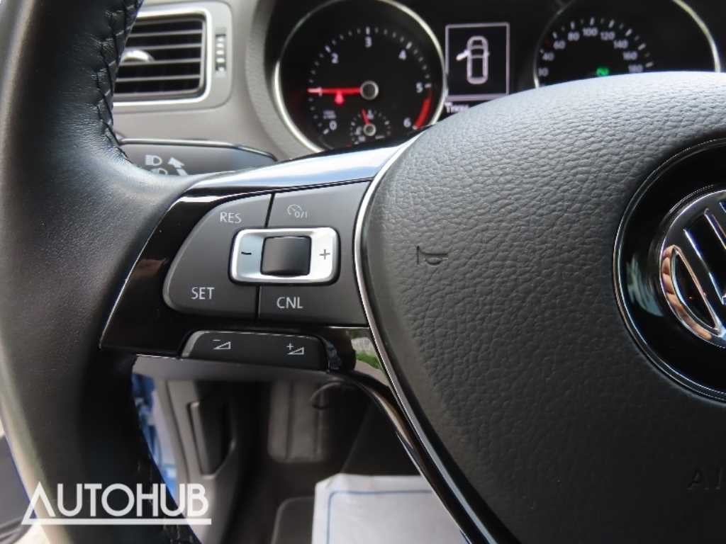 폭스바겐 폴로 1.4 TDI 블루모션 R-LINE 이미지 12