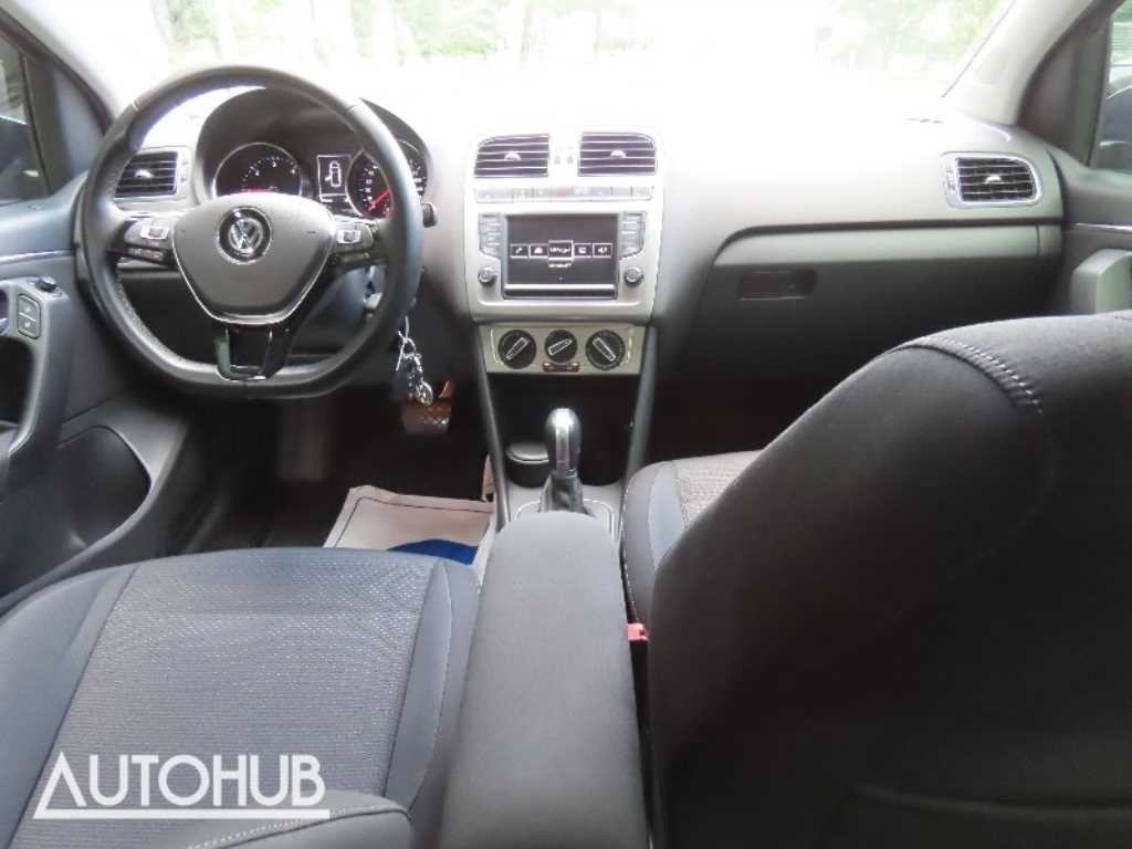 폭스바겐 폴로 1.4 TDI 블루모션 R-LINE 이미지 16