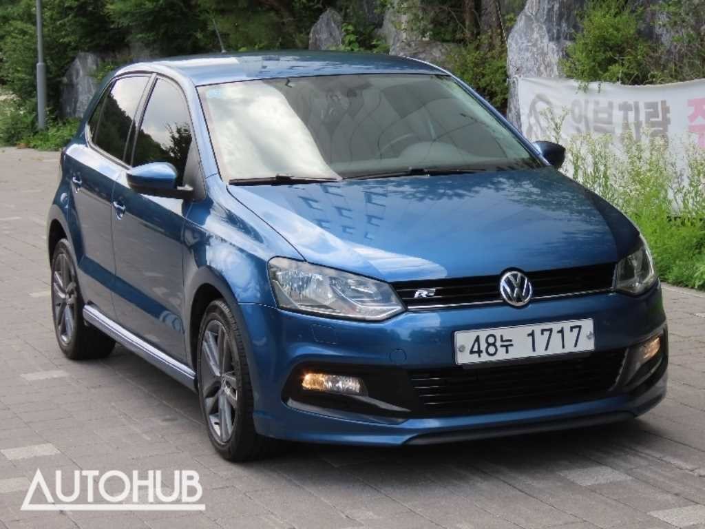 폭스바겐 폴로 1.4 TDI 블루모션 R-LINE 이미지 2